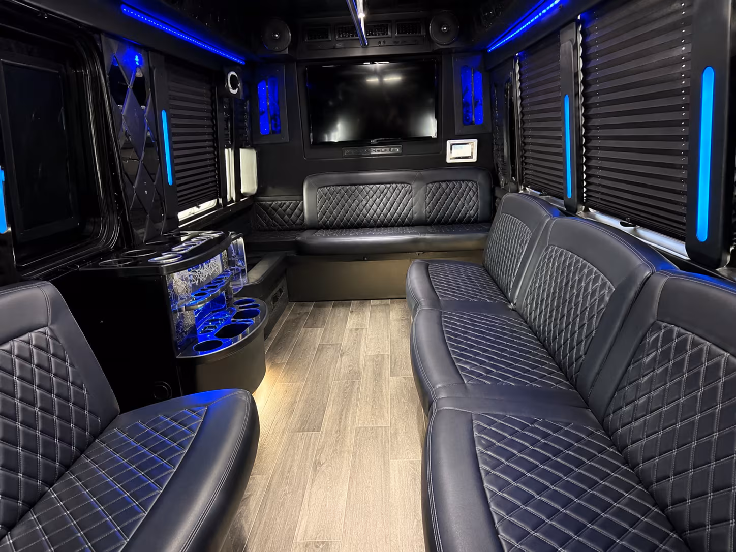 airport transfer buses for wedding guests flying into miami
