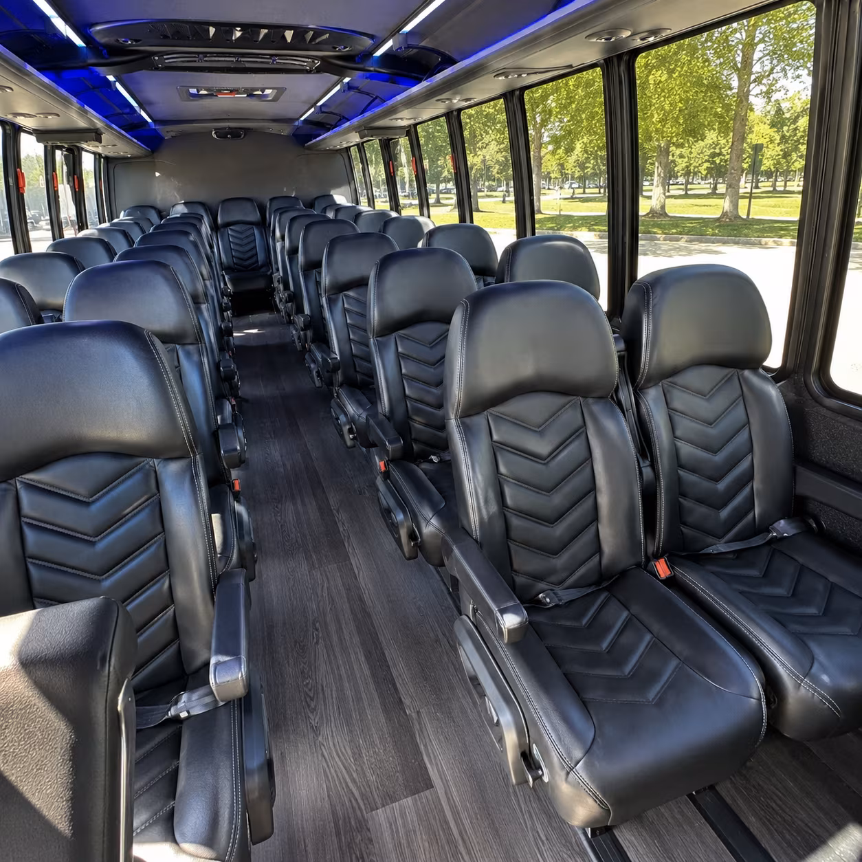 book group transportation for your next airport transfer 2