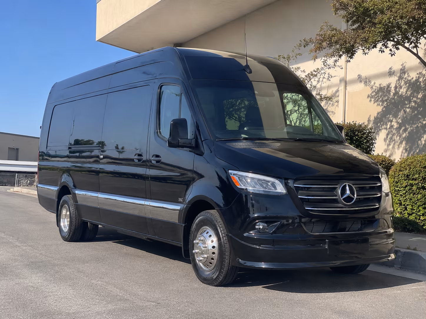 bus rental options for hialeah trips