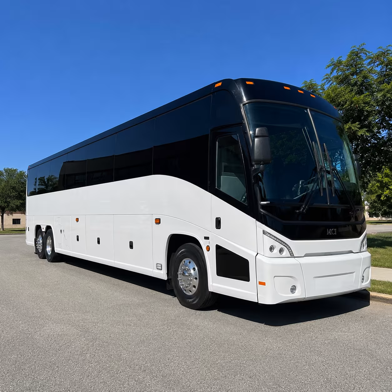 hialeah 40 passenger charter bus