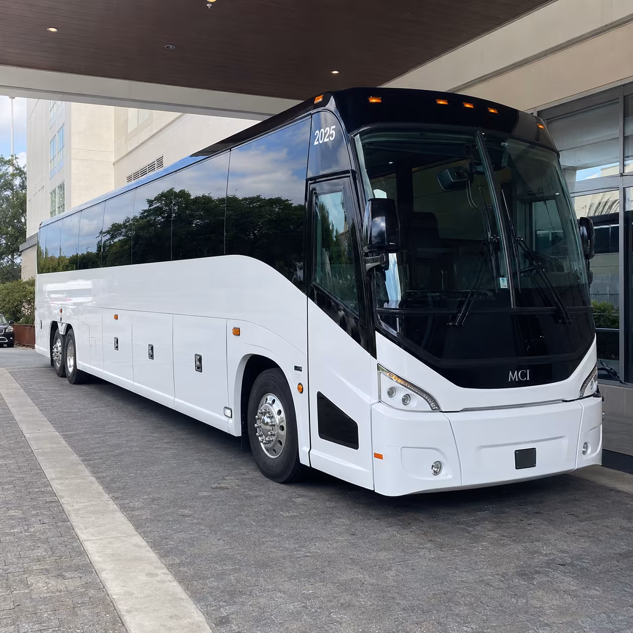 hialeah 54 passenger charter bus
