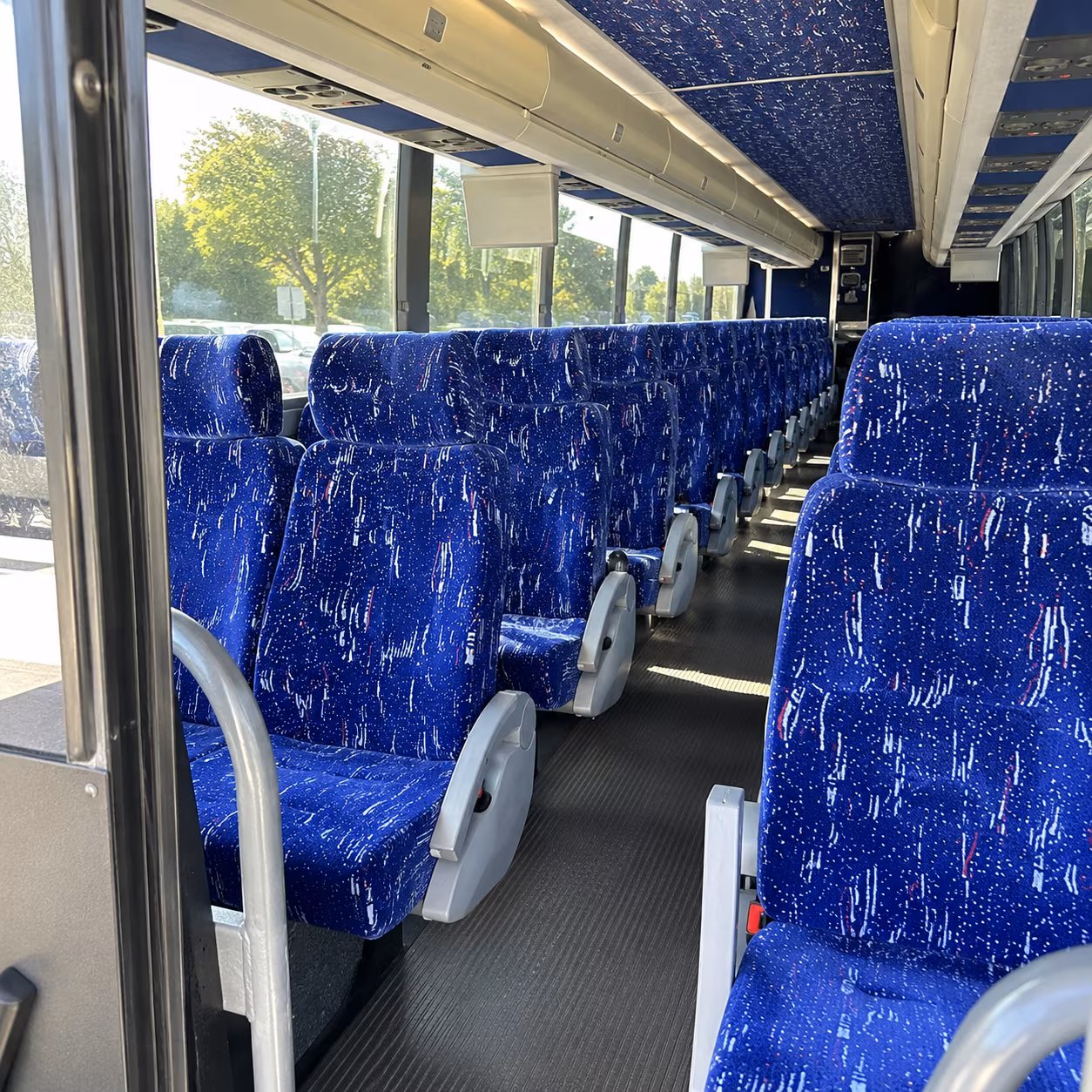 hialeah minibus rentals