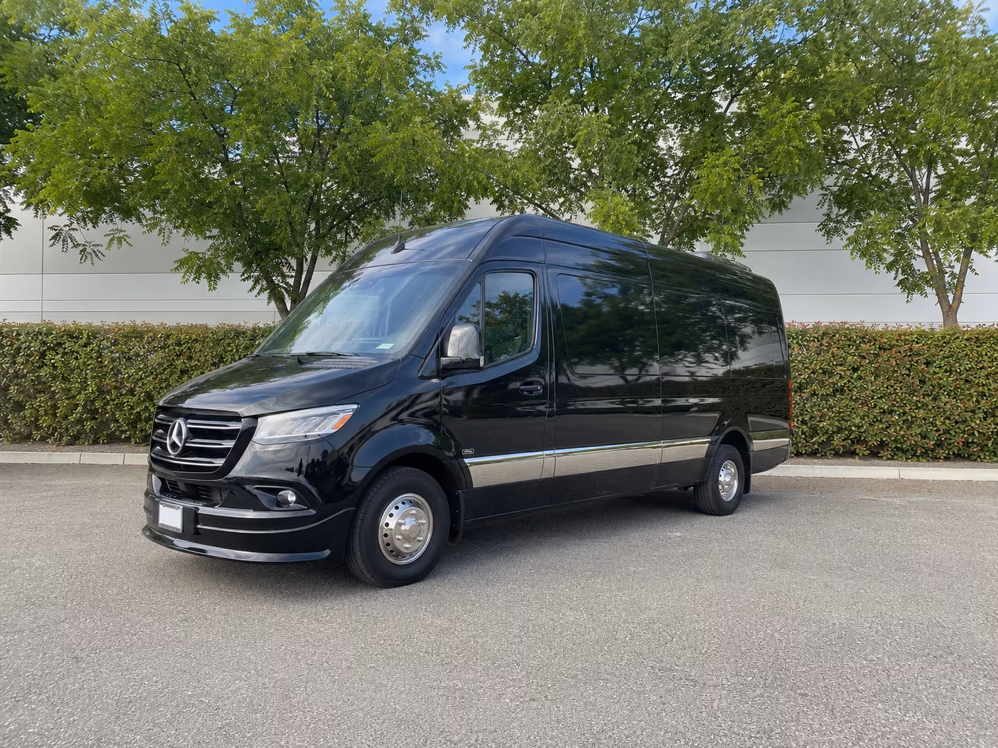 sprinter van and minibus rentals for small group wine tours near hialeah
